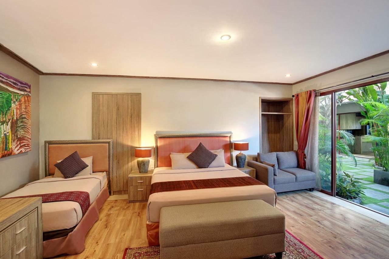 Puri Sabina Bed&Breakfast Jimbaran  Bagian luar foto