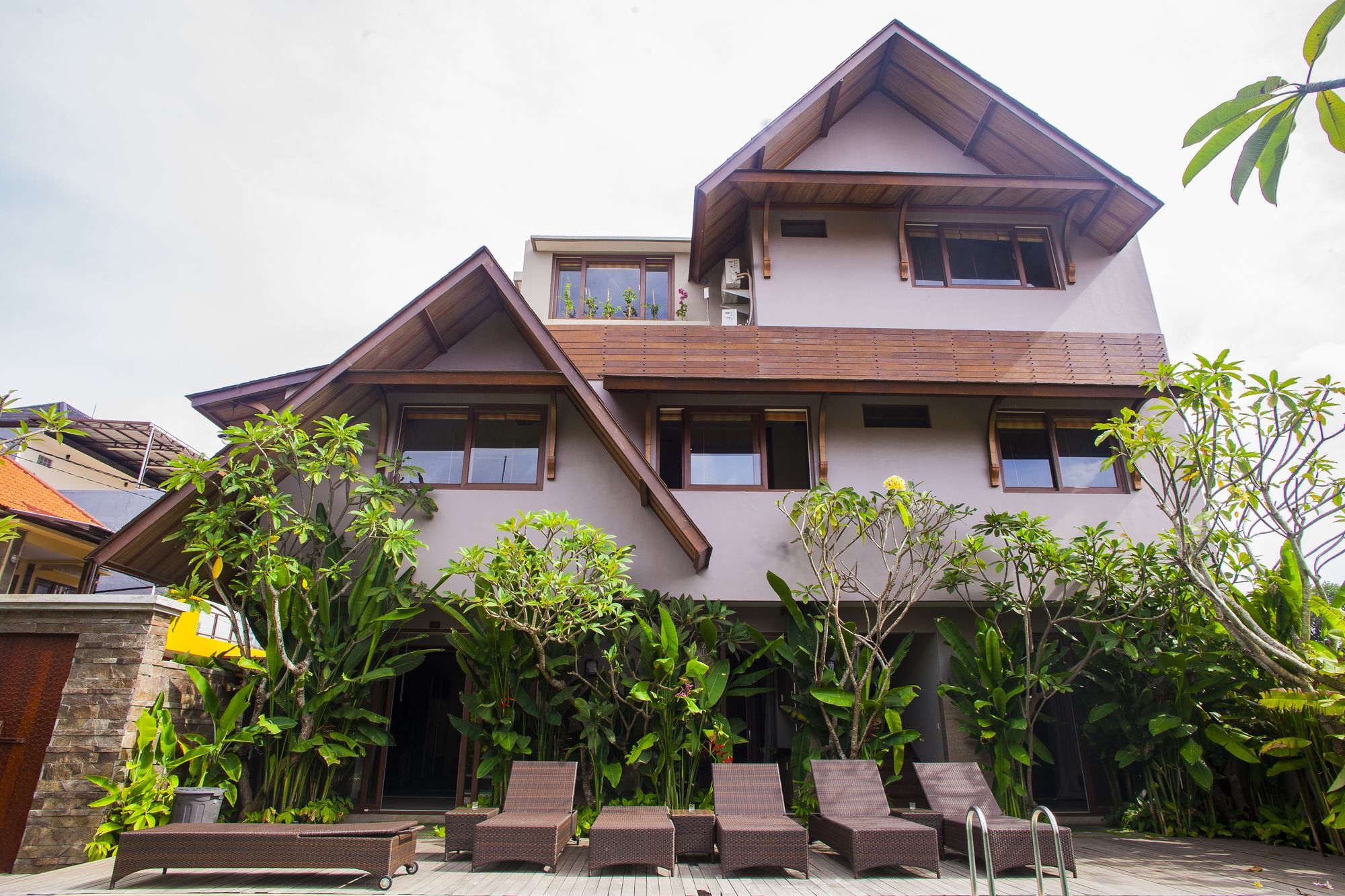 Puri Sabina Bed&Breakfast Jimbaran  Bagian luar foto